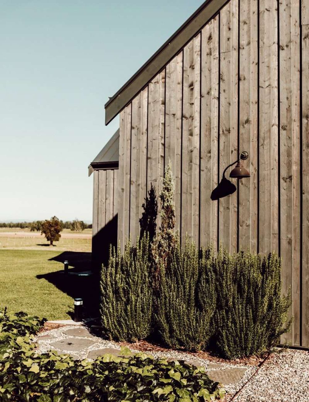 LINNAEUS-COLLECTION-SEASONAL-AUTUMN-GARDENING-TIPS-THE-LANDSCAPISTS-LINNAEUS-FARM_9-blog4